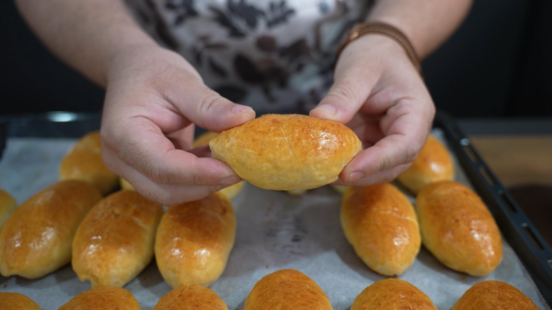 μπουρεκάκια-με-ζύμη γιαουρτιού-και-φέτα-συνταγή- μπουρεκάκια-με-ζύμη γιαουρτιού-και-φέτα-συνταγή-