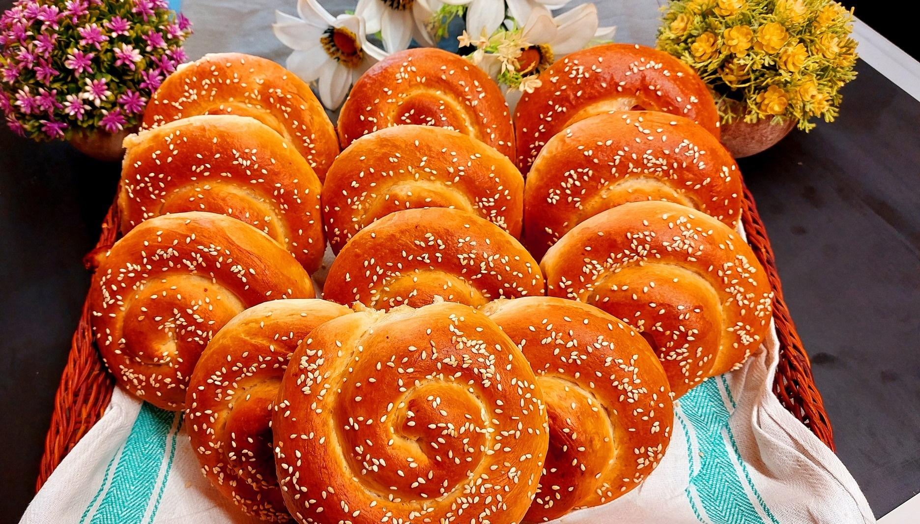 Ζαμπονοτυρόπιτες-με ζύμη γιαουρτιού-συνταγή- Ζαμπονοτυρόπιτες-με ζύμη γιαουρτιού-συνταγή-