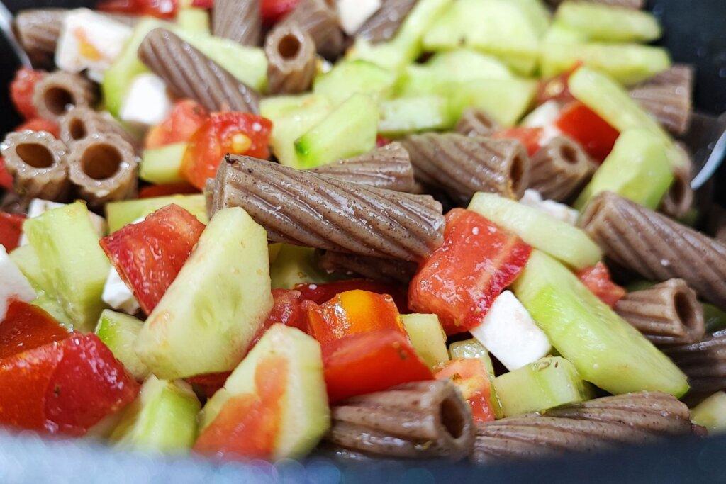 μακαρονοσαλάτα-με-ριγκατόνι-συνταγή- μακαρονοσαλάτα-με-ριγκατόνι-συνταγή-