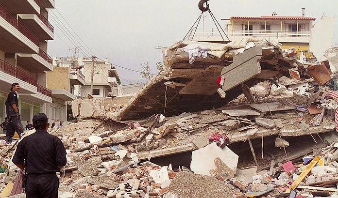 Σεισμός Πάρνηθας : 24 χρόνια από τα 15 δευτερόλεπτα που βύθισαν στη θλίψη όλη τη Ελλάδα – Βίντεο