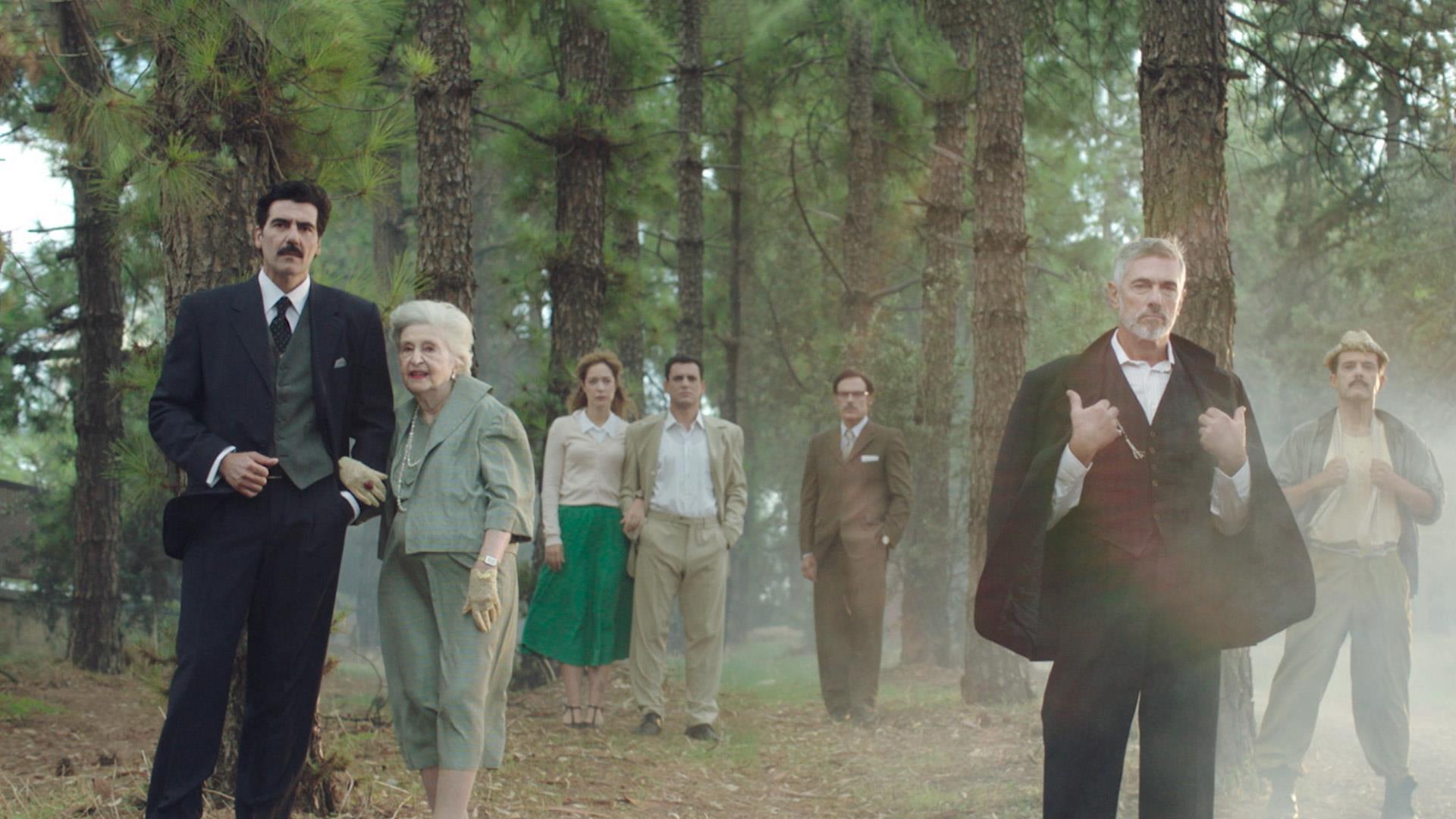 Έρωτας Φυγάς επόμενα επεισόδια Β’ κύκλος : 1 , 2 , 3 , 4 , 5 , 6 , 7