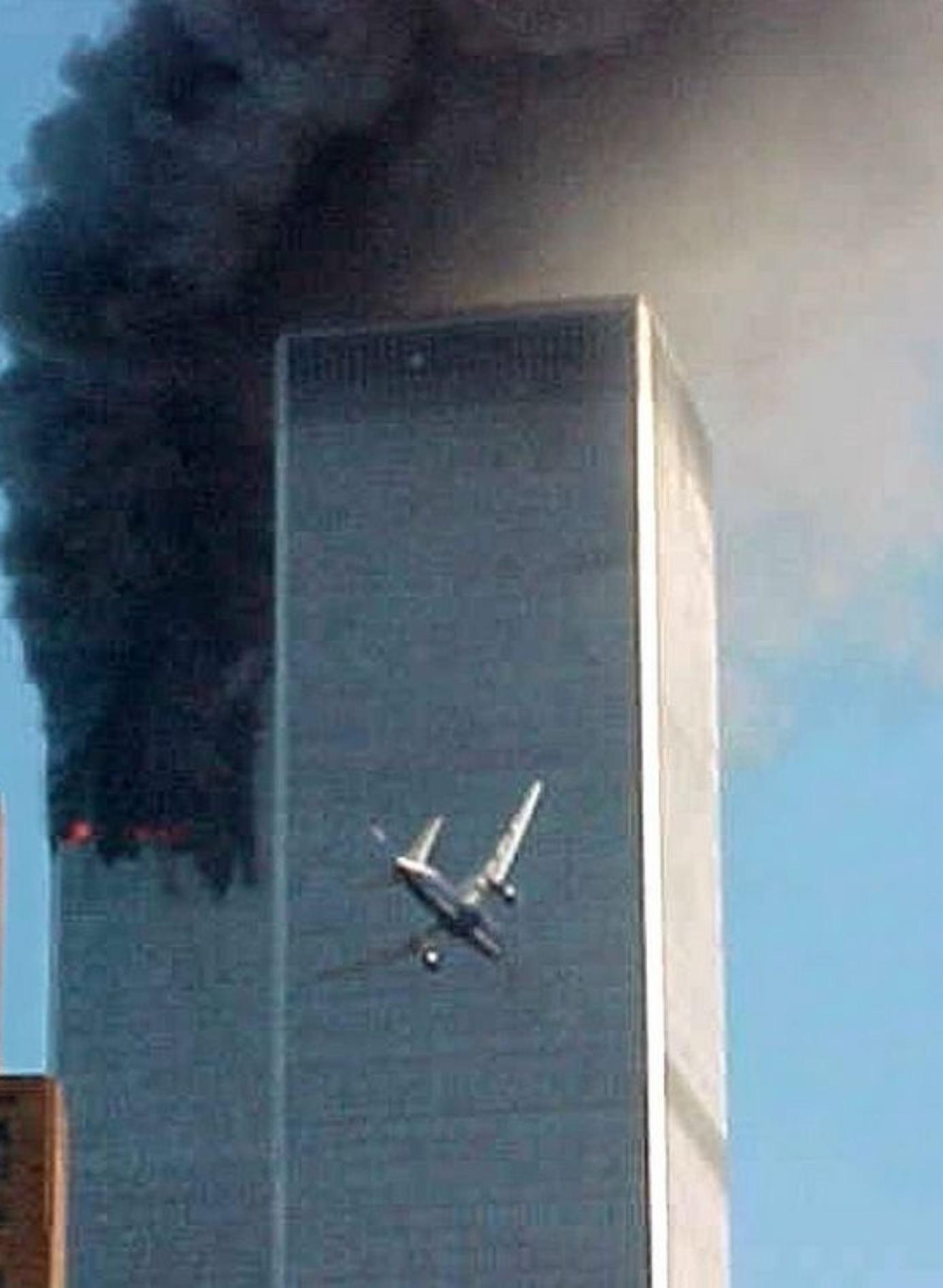 11η Σεπτεμβρίου: Το αποτρόπαιο τρομοκρατικό χτύπημα και οι θεωρίες συνωμοσίας που επικρατούν είκοσι δύο χρόνια μετά