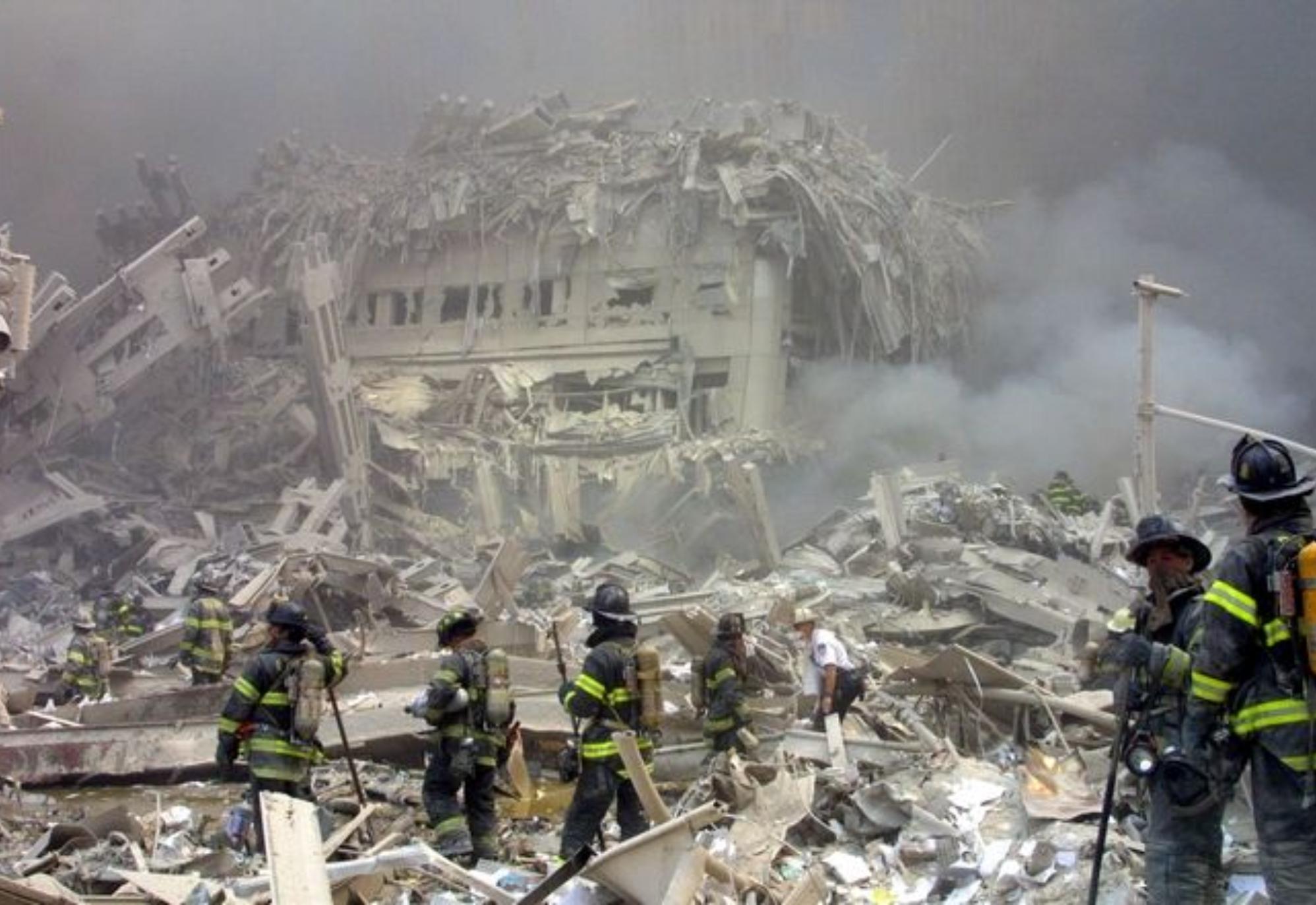 11η Σεπτεμβρίου: Το αποτρόπαιο τρομοκρατικό χτύπημα και οι θεωρίες συνωμοσίας που επικρατούν είκοσι δύο χρόνια μετά