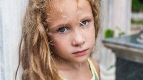 Η διαφήμιση που συγκινεί: Αν το παιδί “βουλιάζει” στο άγχος δεν έχουν σημασία οι βαθμοί