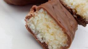 σοκολατάκια-Bounty-με 3 υλικά-συνταγή-