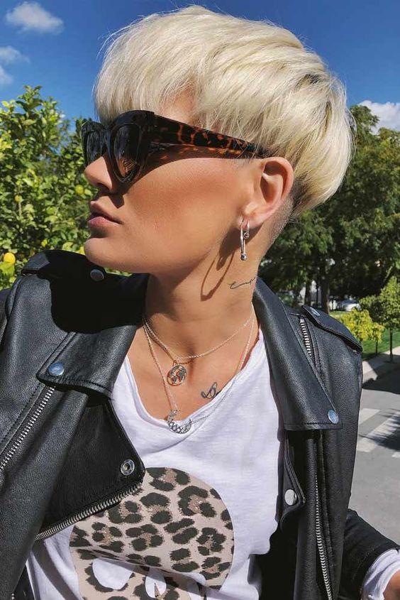 κοντά μαλλιά-καπελάκι-τάσεις-Φθινόπωρο-Χειμώνας-2023-2024-ιδέες-