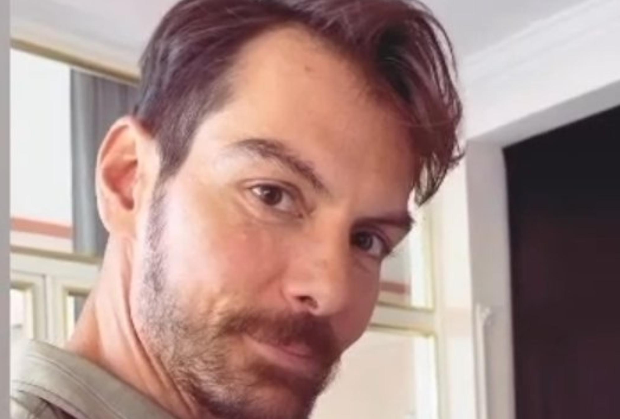 Η Παραλία-Γιώργος- Η Παραλία-Γιώργος-