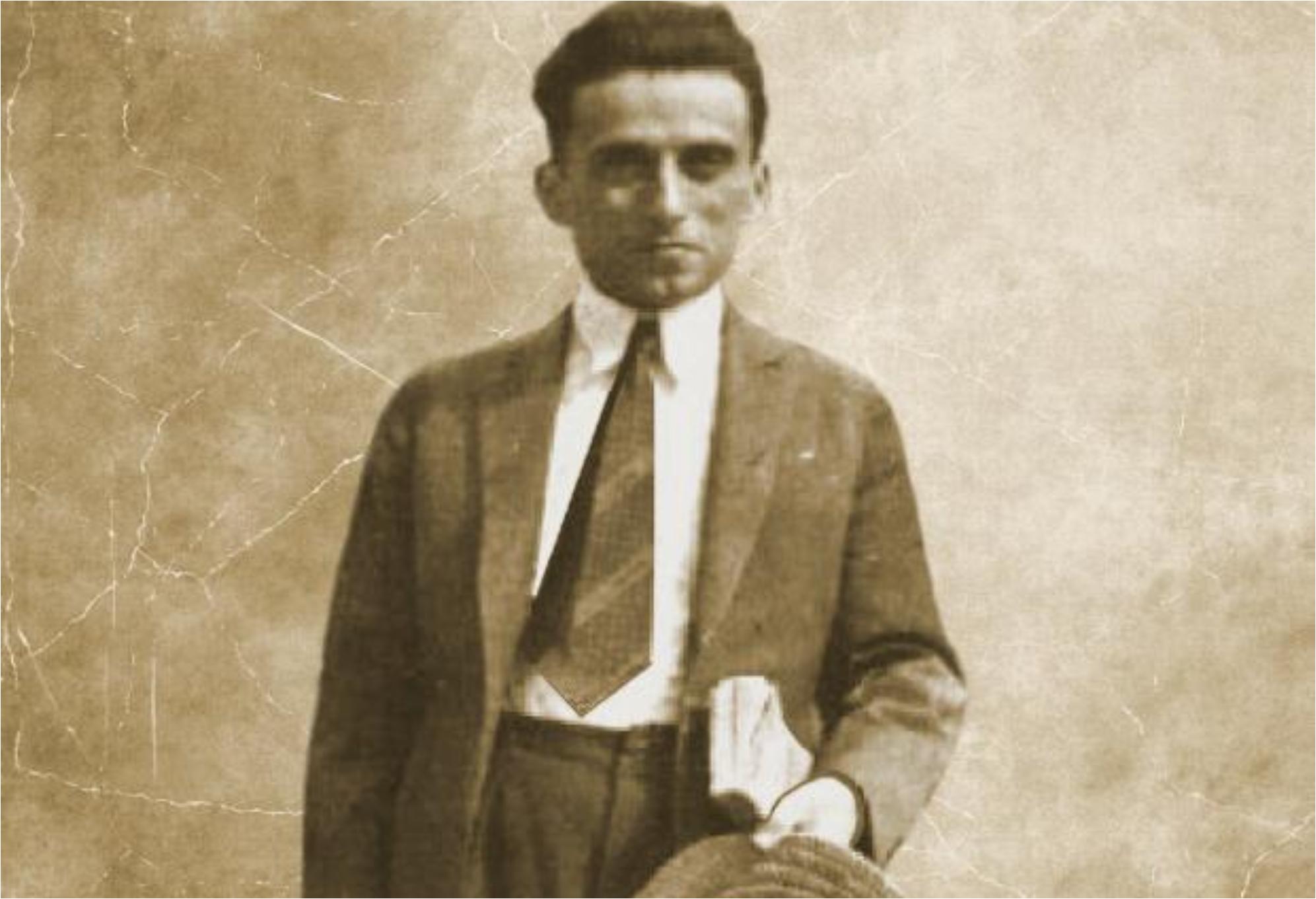 Κώστας Καρυωτάκης: Συμβουλεύω όσους ξέρουν κολύμπι να μην επιχειρήσουνε ποτέ να αυτοκτονήσουν δια θαλάσσης – Η αυτοκτονία και ο ανεκπλήρωτος έρωτας του με την Μαρία Πολυδούρη