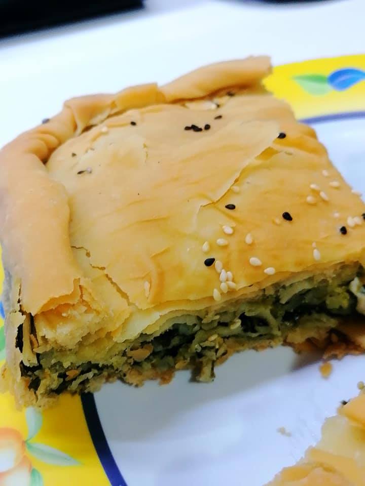 χορτόπιτα-με-σπιτικό φύλλο-συνταγή-