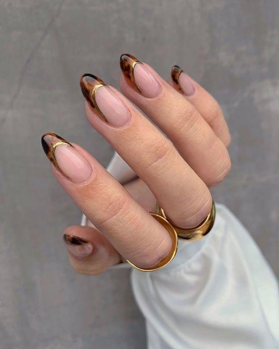 ιδέες-για-torties νύχια-Φθινόπωρο-Χειμώνας-2023-2024-τάσεις-