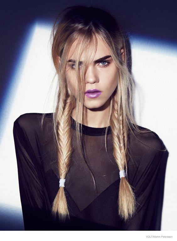 ιδέες-για-ροκ-γυναικεία χτενίσματα-τάσεις-Φθινόπωρο-Χειμώνας-2023-2024-