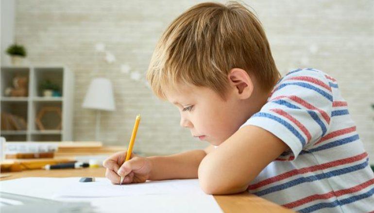 Back to school 2023-πως-να-μάθουμε-στο-παιδί-να-διαβάζει-χωρίς-να-παπαγαλίζει-