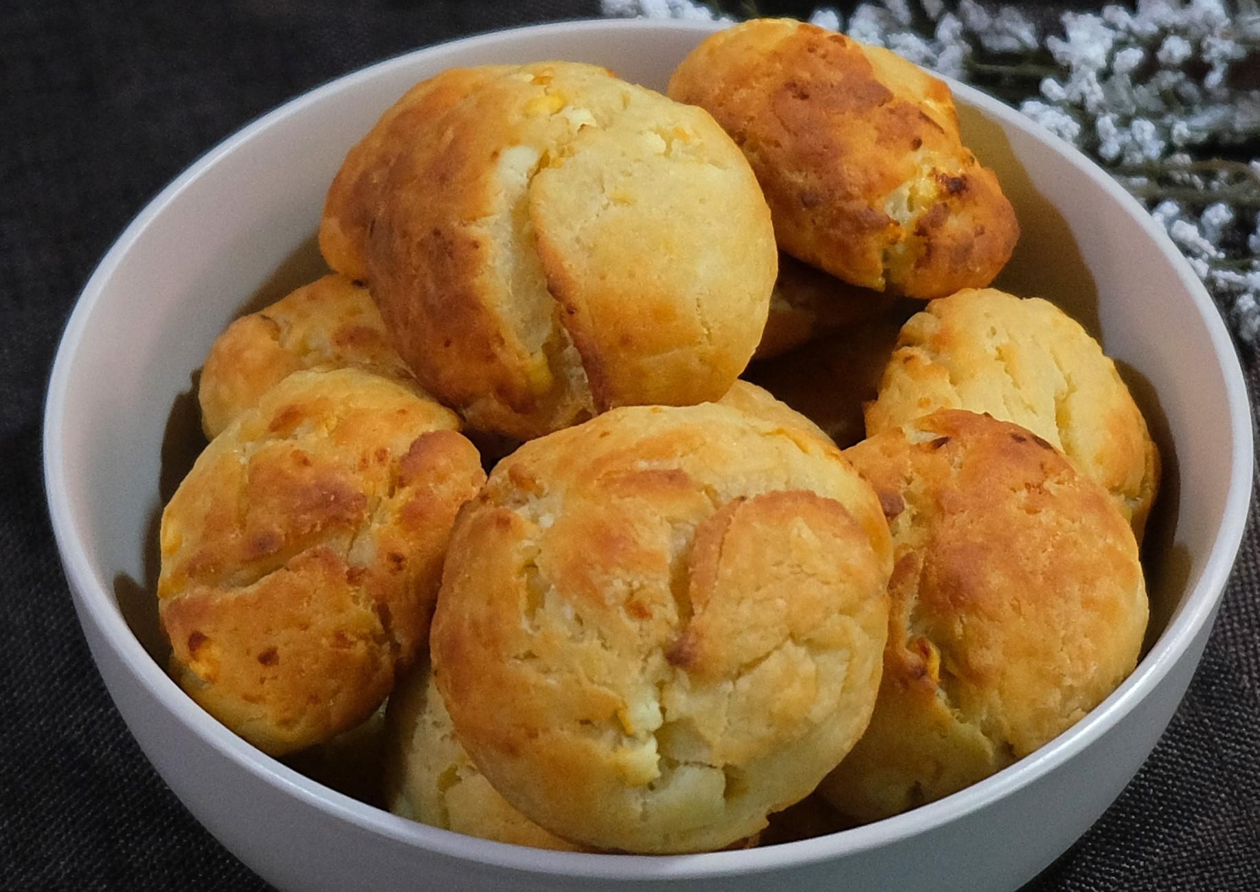 τυροπιτάκια-με-οικονομικά υλικά-συνταγή-