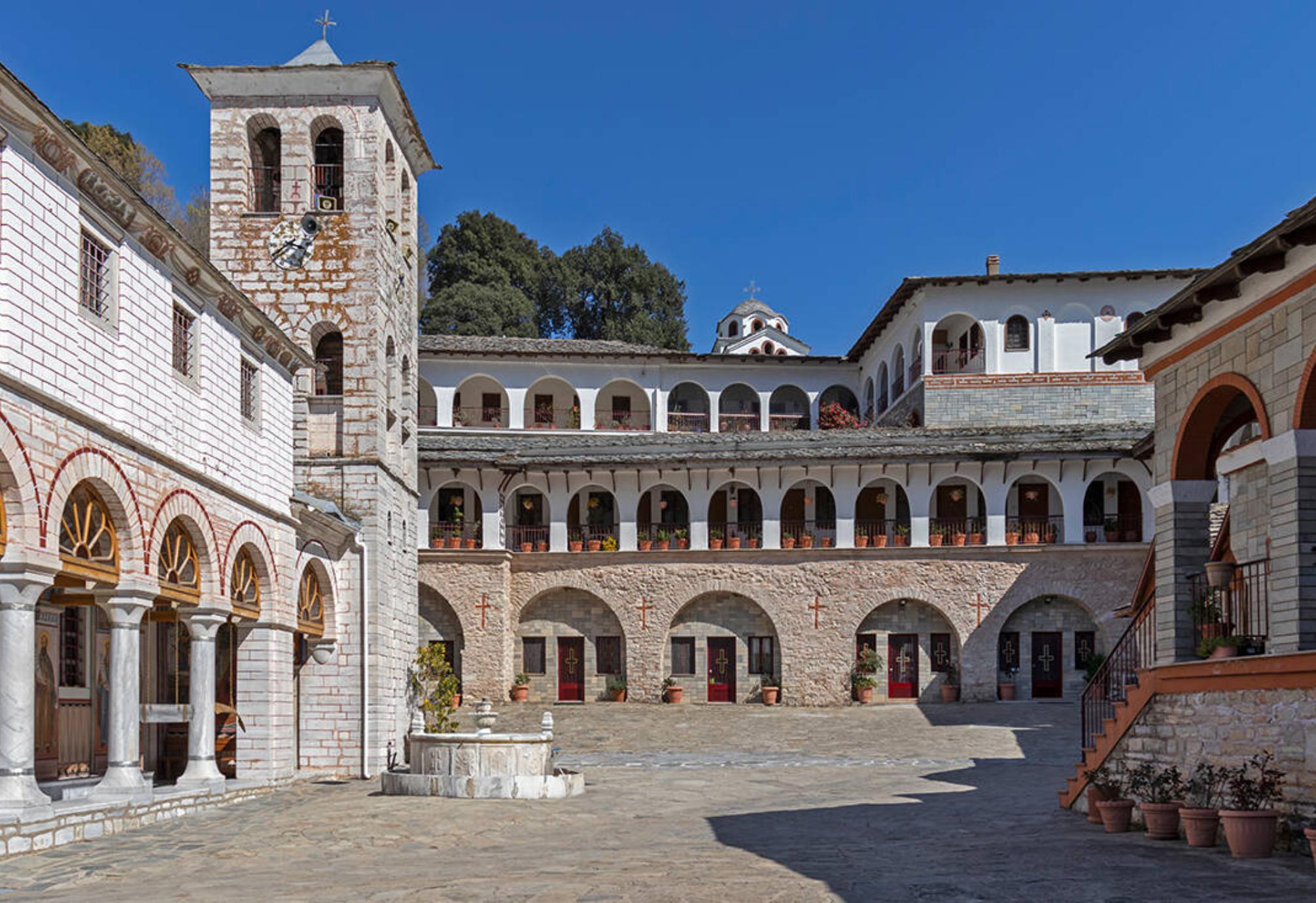 Η Παναγία η Εικοσιφοίνισσα: Η μαρτυρική ιστορία του παλαιότερου μοναστηριού της Ευρώπης – Η κτηνωδία των Τούρκων που έσφαξαν 172 μοναχούς