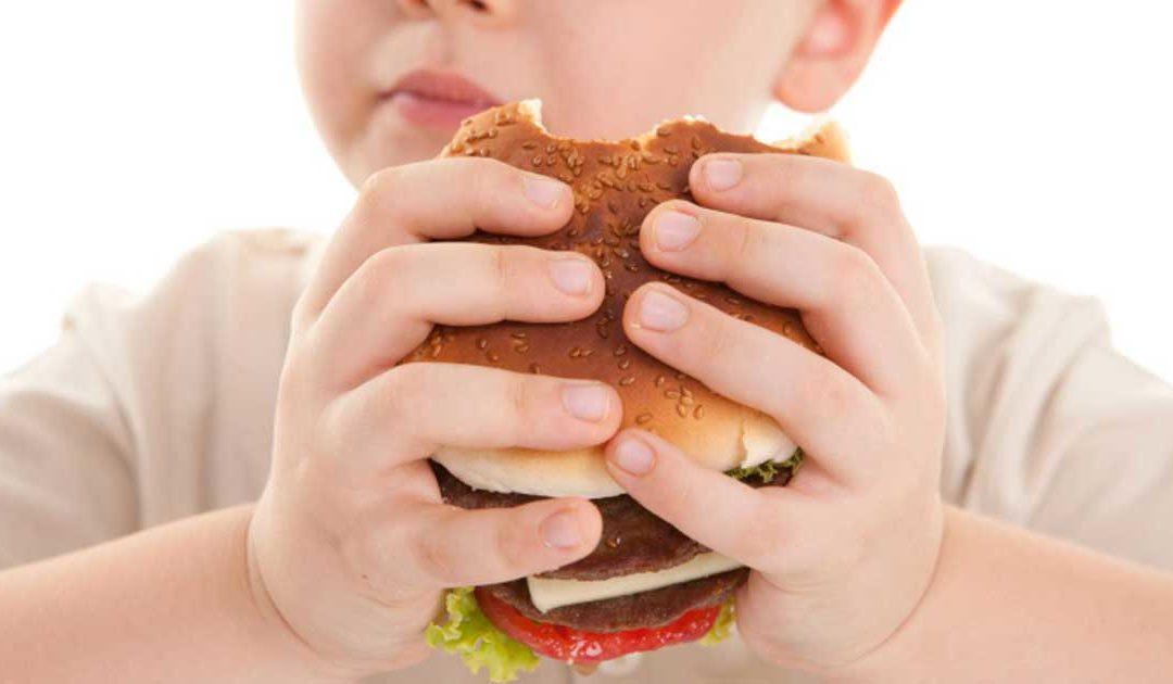 Παιδική παχυσαρκία-συμβουλές-από-διατροφολόγο-