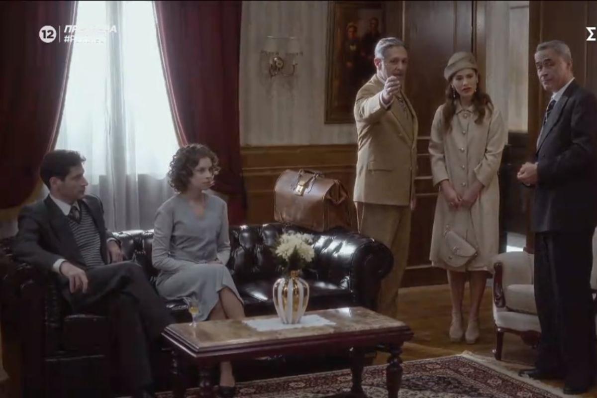 Οι Πανθέοι: Μάρμω και Κίτσος αρχίζουν να ερωτεύονται ο ένας με τον άλλον