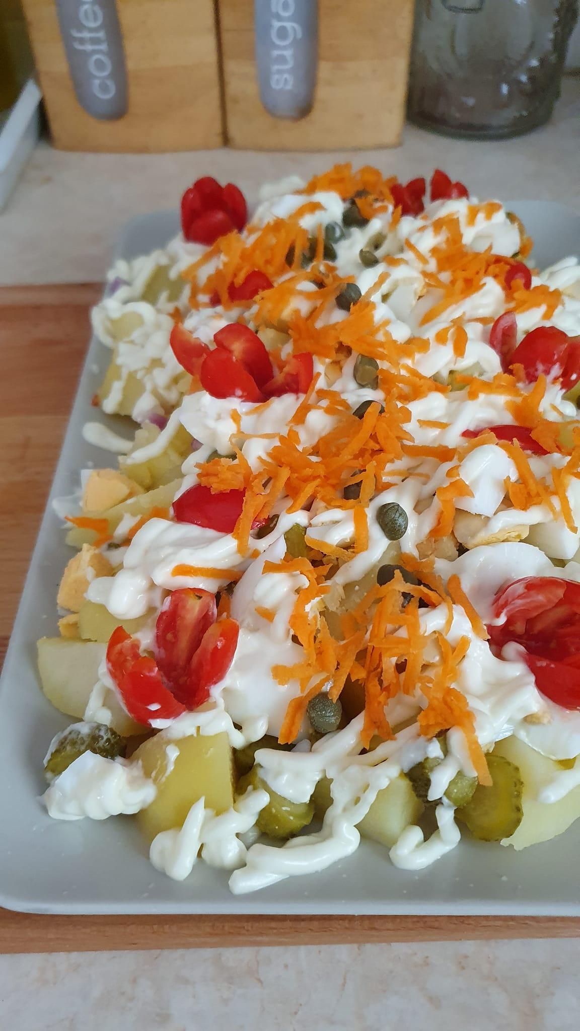 Πατατοσαλάτα-με σπιτική μαγιονέζα-χωρίς αυγό-συνταγή-