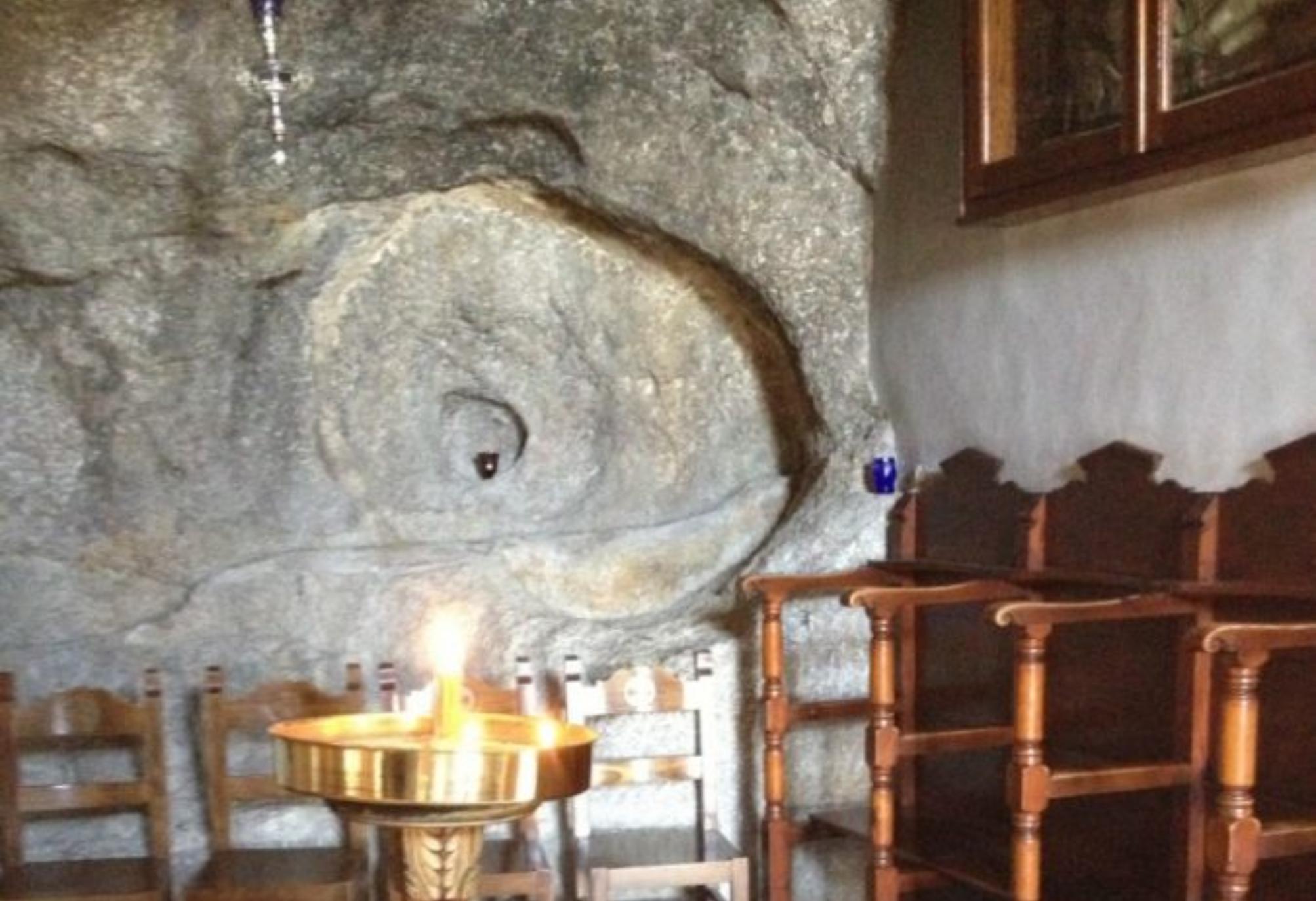 Το Σπήλαιο της Αποκάλυψης στην Πάτμο: Ένα μνημείο παγκόσμιας κληρονομιάς αλλά και τόπος γαλήνης και κατάνυξης όπου ο Θεός μίλησε με στον Άγιο Ιωάννη