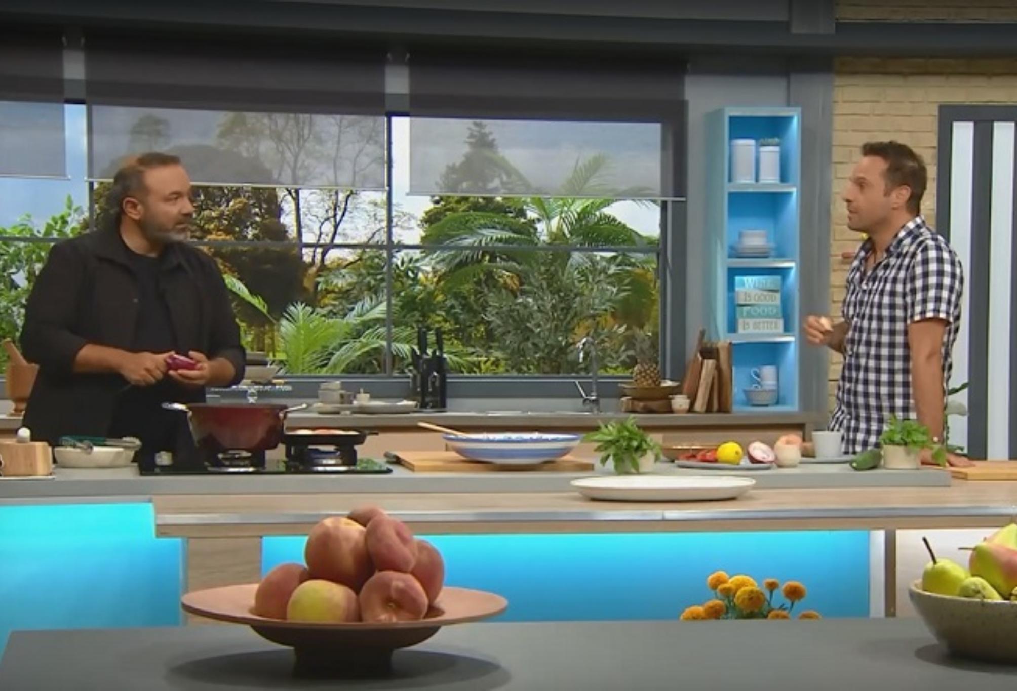 Χασιμότο: Ποια είναι η αυτοάνοση ασθένεια την οποία αντιμετώπισε ο Μέμος Μπεγνής