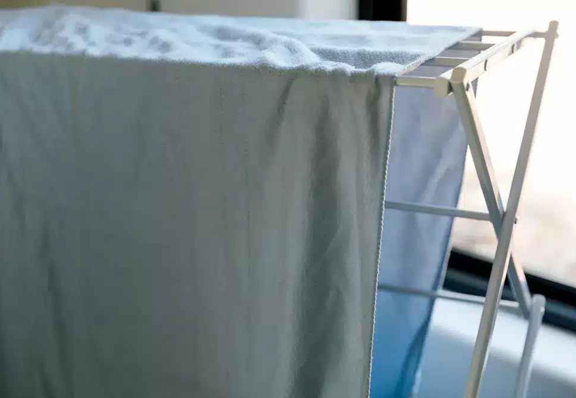 Φθινόπωρο – Χειμώνας 2023: Κιτρινίλες ιδρώτας και άσχημες μυρωδιές στην ηλεκτρική κουβέρτα Δείτε πως να την πλύνετε βήμα βήμα