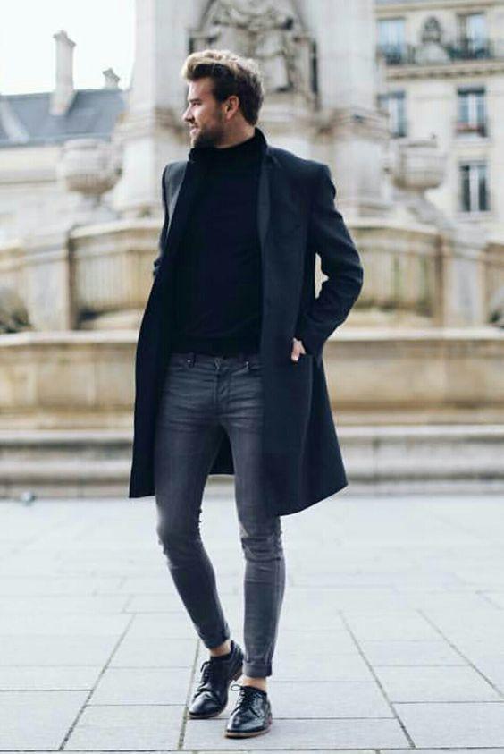 Θέλεις Total Black ντύσιμο : Κάντο όπως ο Τάσος Νούσιας απο την Μάγισσα