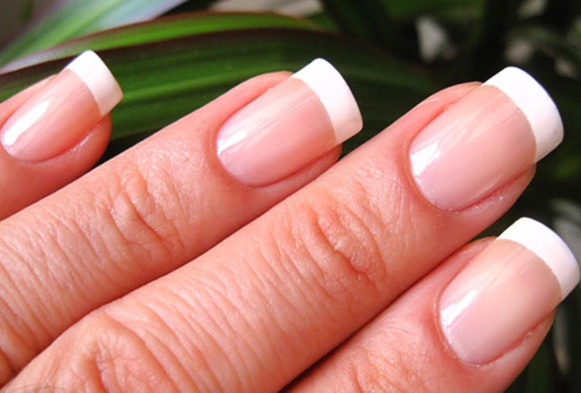 Φθινόπωρο 2023 Νύχια: 7 tips για δυνατά μακριά και υγιή νύχια