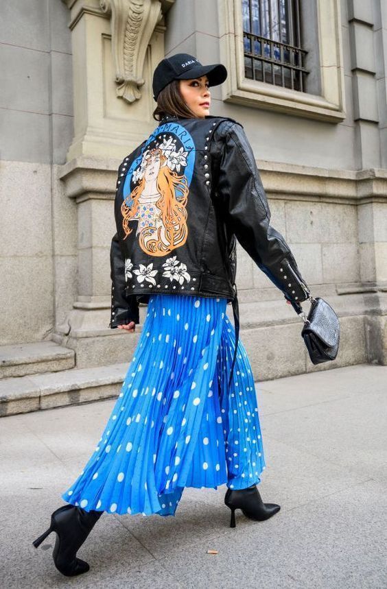 πουά-μάξι-φούστα-με-πιέτες-ιδέες-