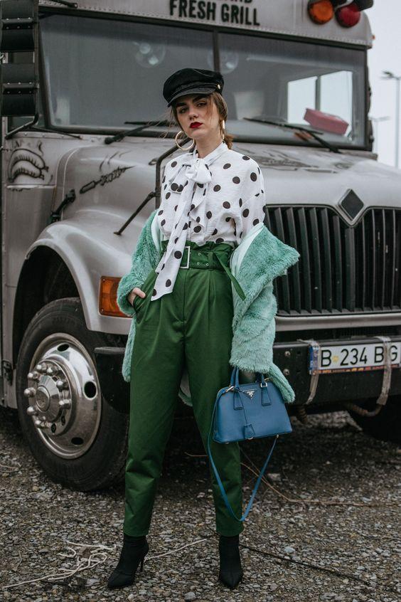 ιδέες-για-πουά-ντύσιμο-Φθινόπωρο-Χειμώνας-2023-2024-τάσεις-