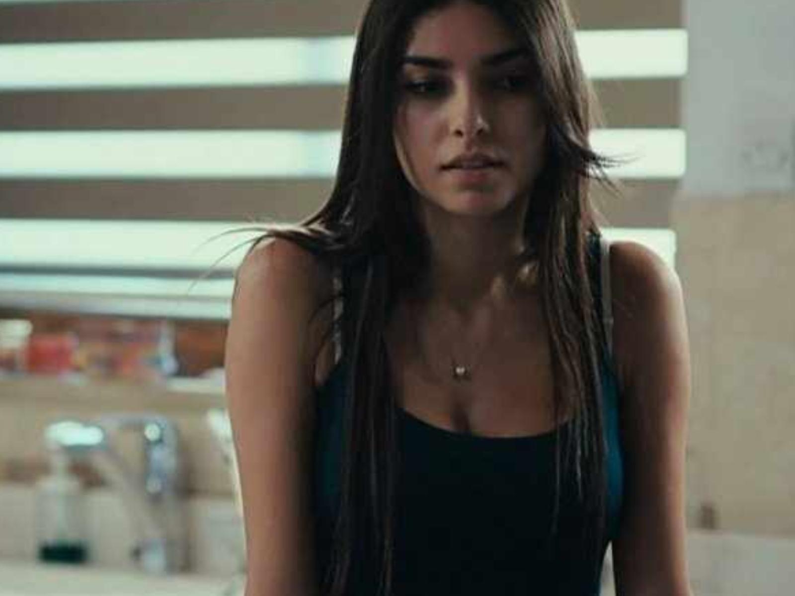 Η Γη της Ελιάς-Βασιλική-