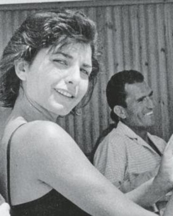 Η Κυρία των Μπουάτ που έκανε καριέρα σε μια νύχτα και την έχουμε δει σε όλες σχεδόν τις Ελληνικές ταινίες