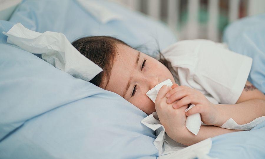 οι-παιδικές ασθένειες-κάνουν-καλό-στα-παιδιά-παιδίατρος-συμβουλεύει-