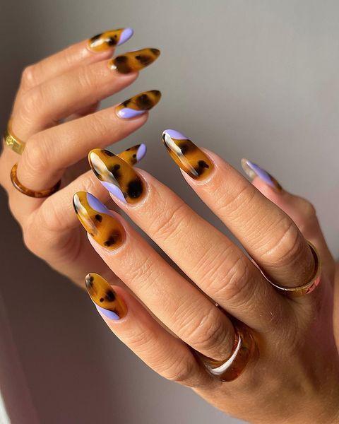 torties-νύχια-με-λιλά σχέδια-ιδέες-