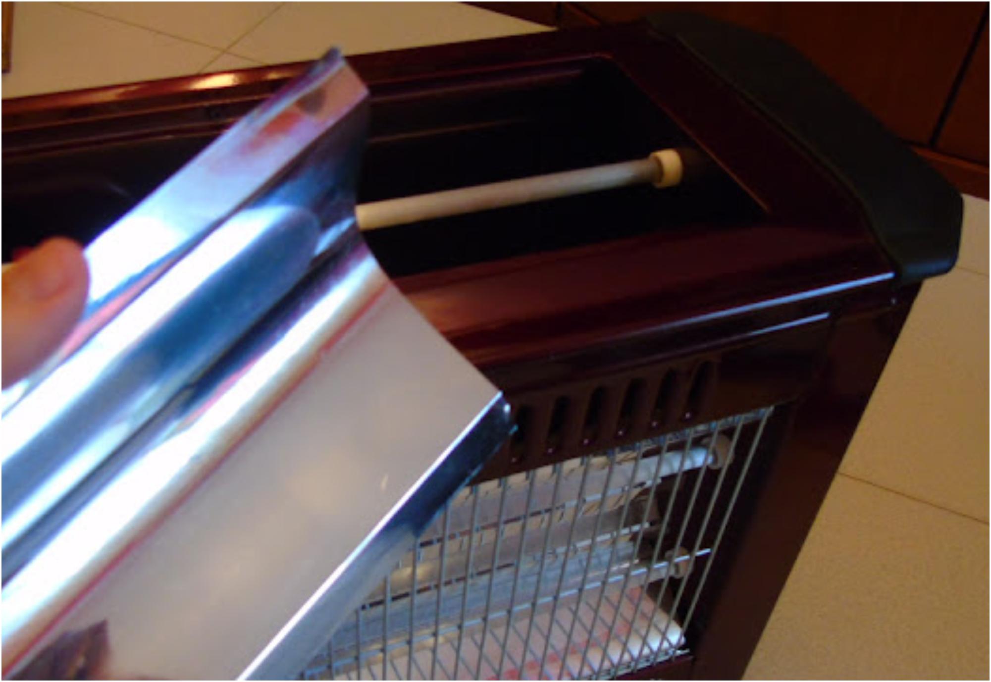 Σκόνη και ψόφια ζωύφια στην ηλεκτρική σόμπα αλογόνου ή χαλαζία: Δείτε πως να την κάνετε σαν καινούρια βήμα-βήμα