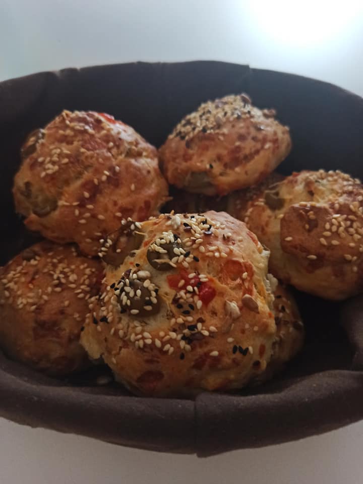 ελιοπιτάκια-με-λιναρόσπορο-συνταγή-