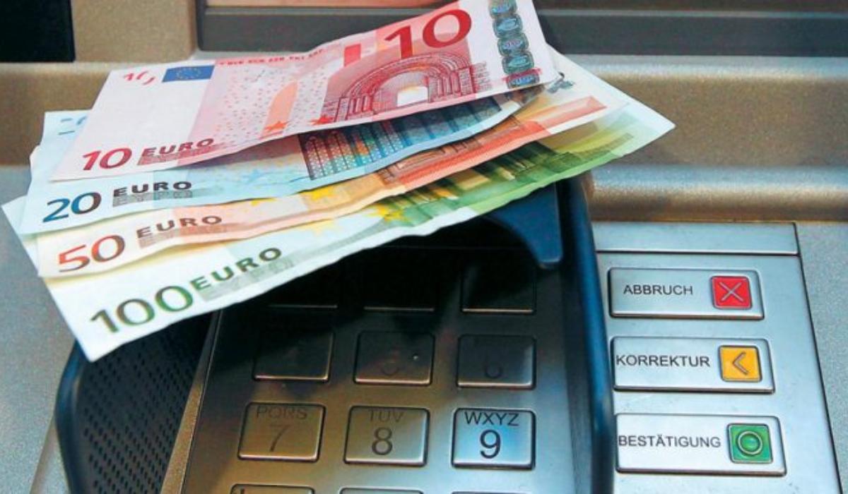 Επίδομα 2.000 ευρώ: Ποιες οικογένειες το παίρνουν