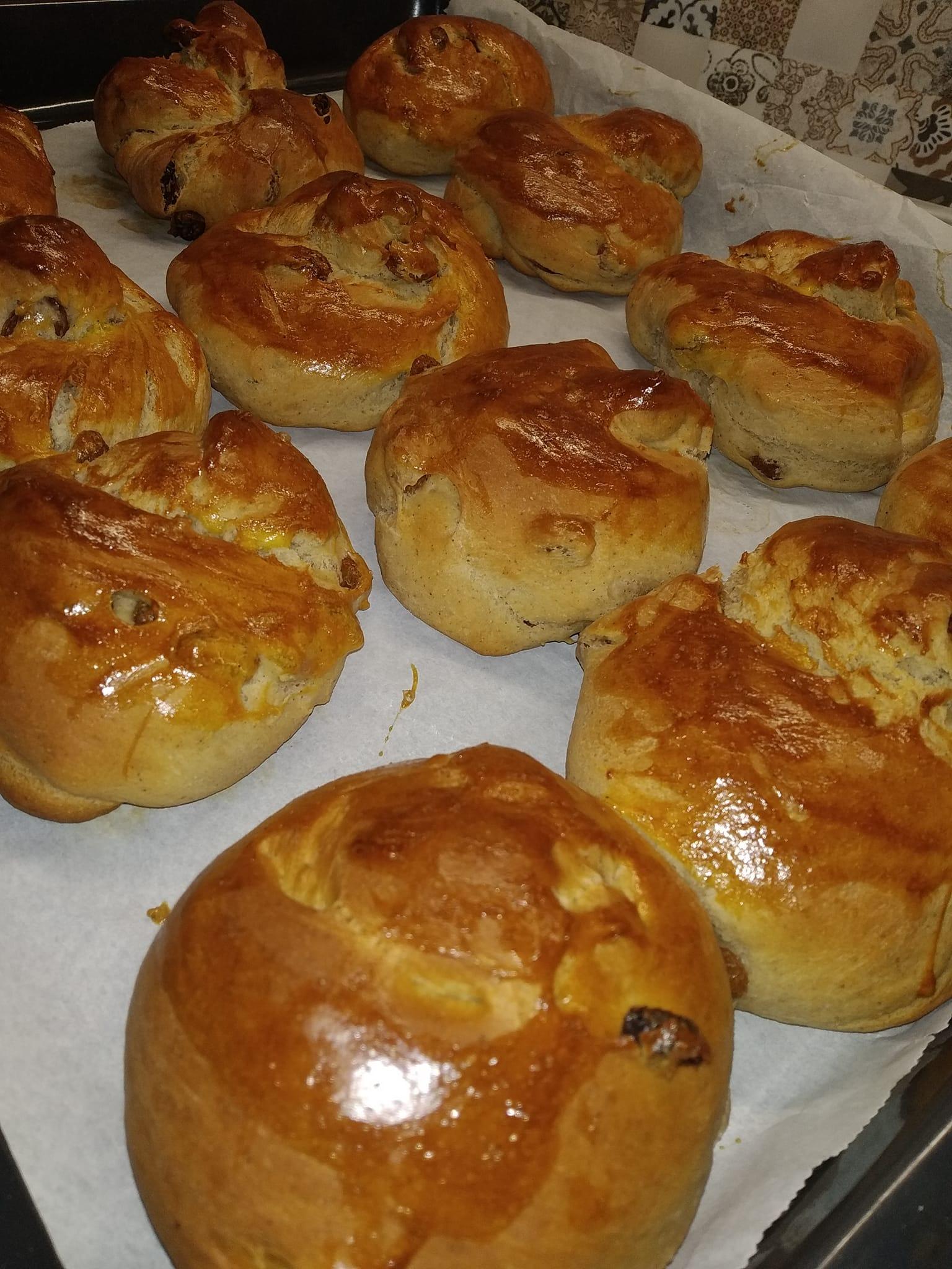 σταφιδόψωμα-συνταγή-