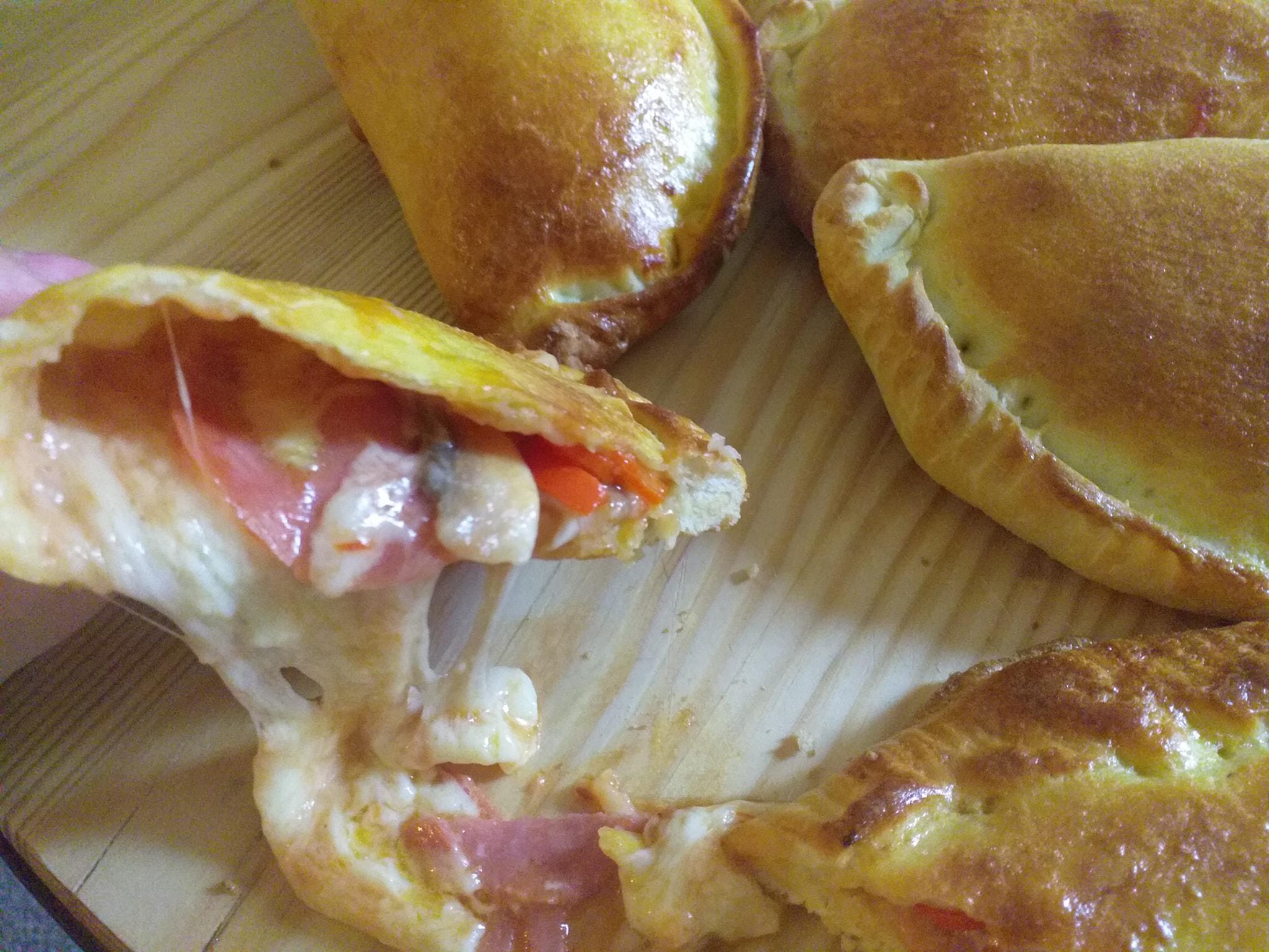 καλτσόνε-πίτσας-συνταγή-