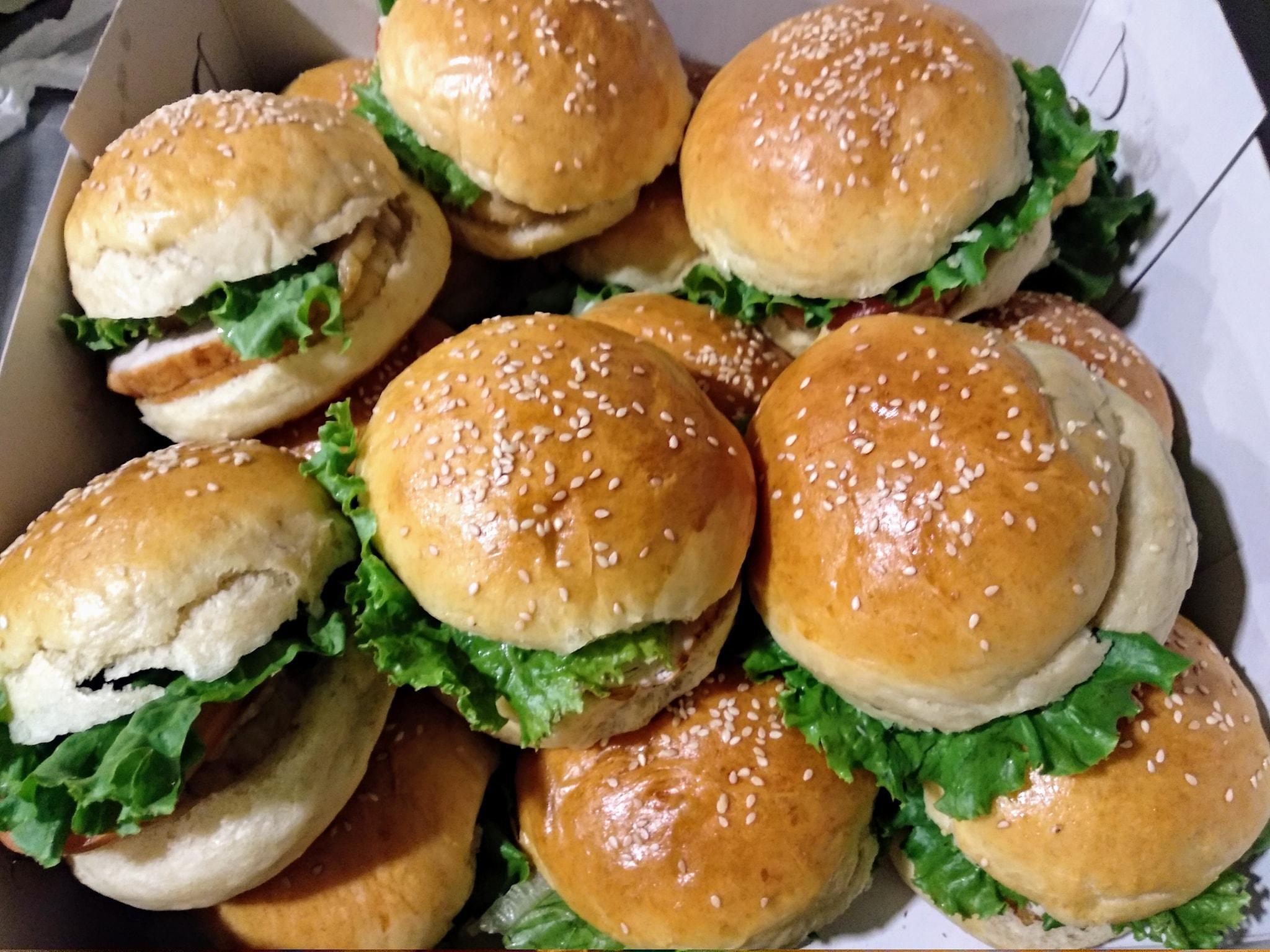 σπιτικά-ψωμάκια-για-burger-συνταγή-