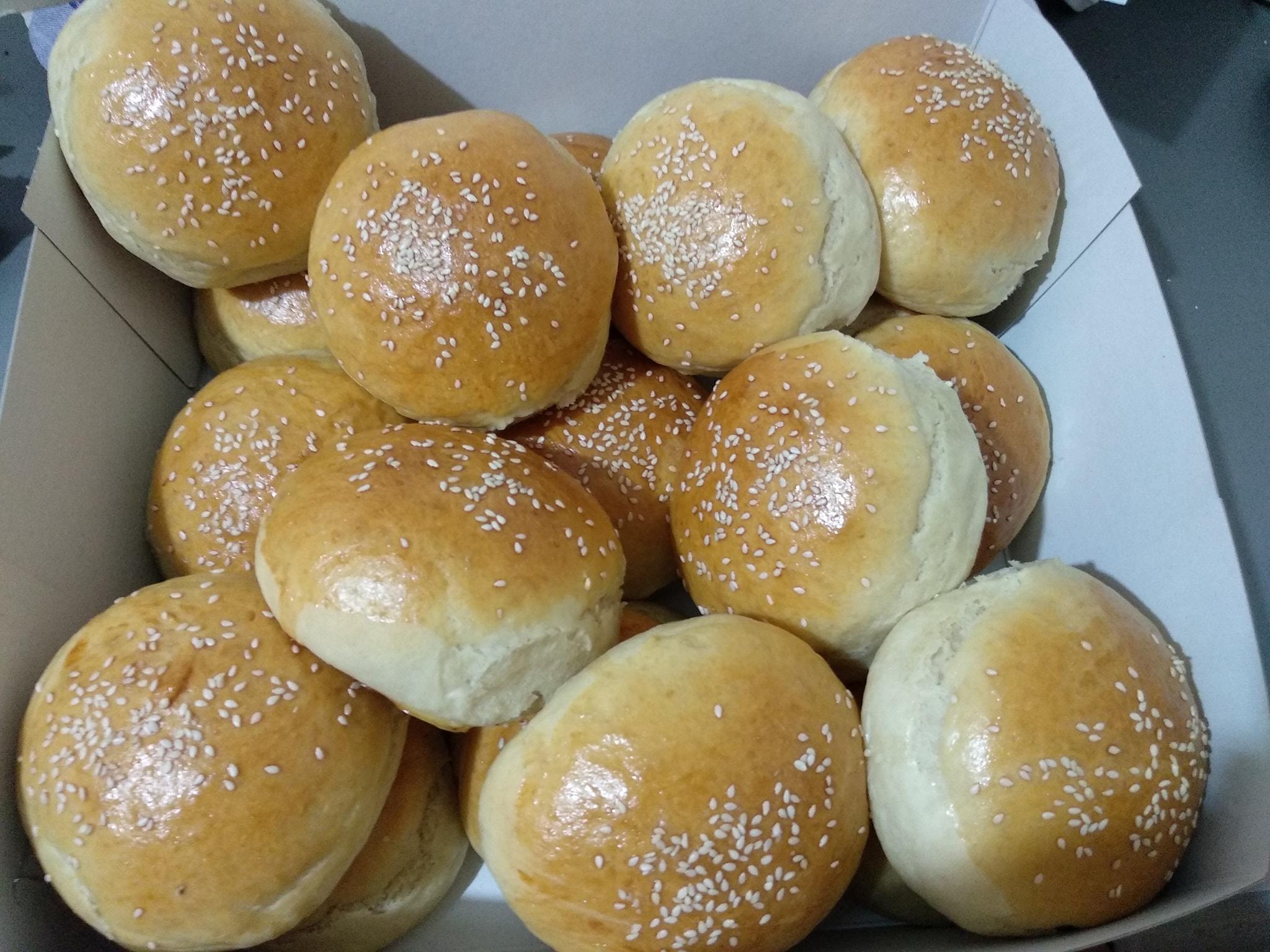 σπιτικά-ψωμάκια-για-burger-συνταγή-