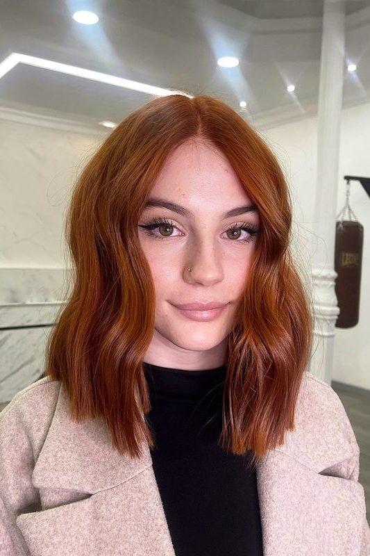 ιδέες-για-καστανοκόκκινα μαλλιά-Φθινόπωρο-Χειμώνας-2023-2024-τάσεις- ιδέες-για-καστανοκόκκινα μαλλιά-Φθινόπωρο-Χειμώνας-2023-2024-τάσεις-