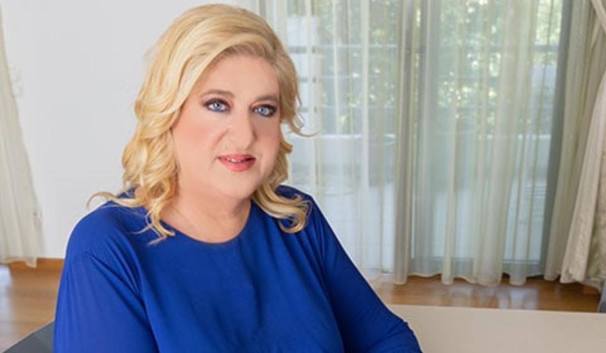 Μπέλλα Κυδωνάκη : Συγκλονίζει για τον θάνατο του γιού της   – “Εμείς οι γονείς κουβαλάμε αυτόν τον σταυρό”