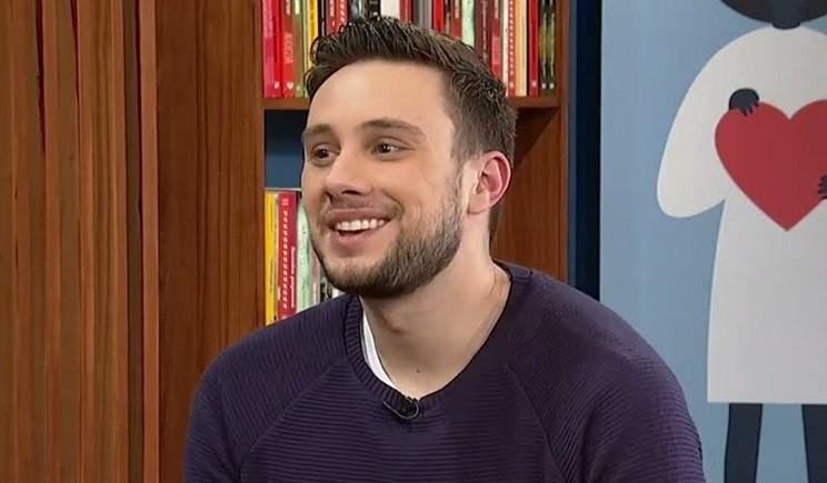 Το προξενιό της Ιουλίας: Οι χαρακτήρες της σειράς