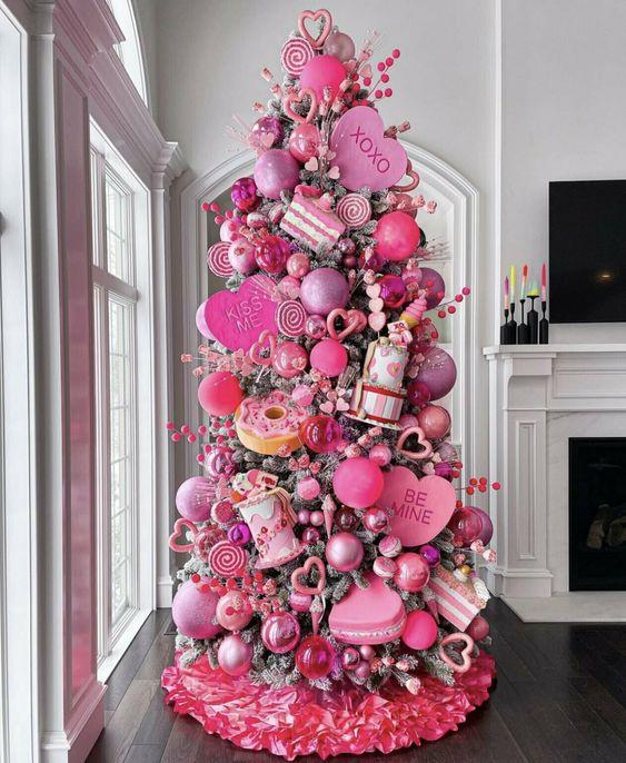 ροζ-στη-Χριστουγεννιάτικη διακόσμηση-τάσεις 2023 2024-Χριστουγεννιάτικες τάσεις-