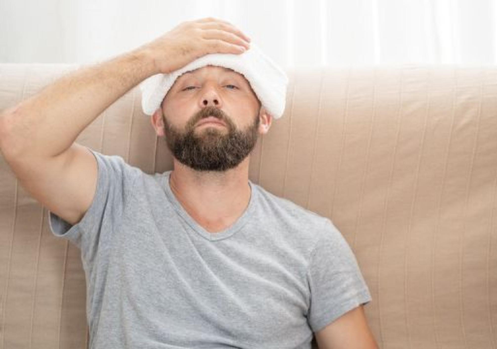 Δάγκειος πυρετός : Μείζων απειλή για την υγεία μας – Πως μεταδίδεται και ποια είναι τα συμπτώματα