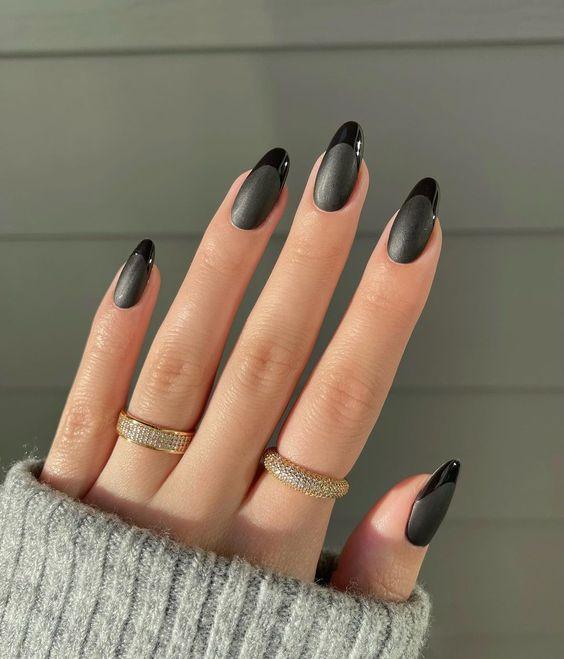 γκρι-νύχια-με-μαύρα-σχέδια-ιδέες-γαλλικό μανικιούρ- γκρι-νύχια-με-μαύρα-σχέδια-ιδέες-γαλλικό μανικιούρ-