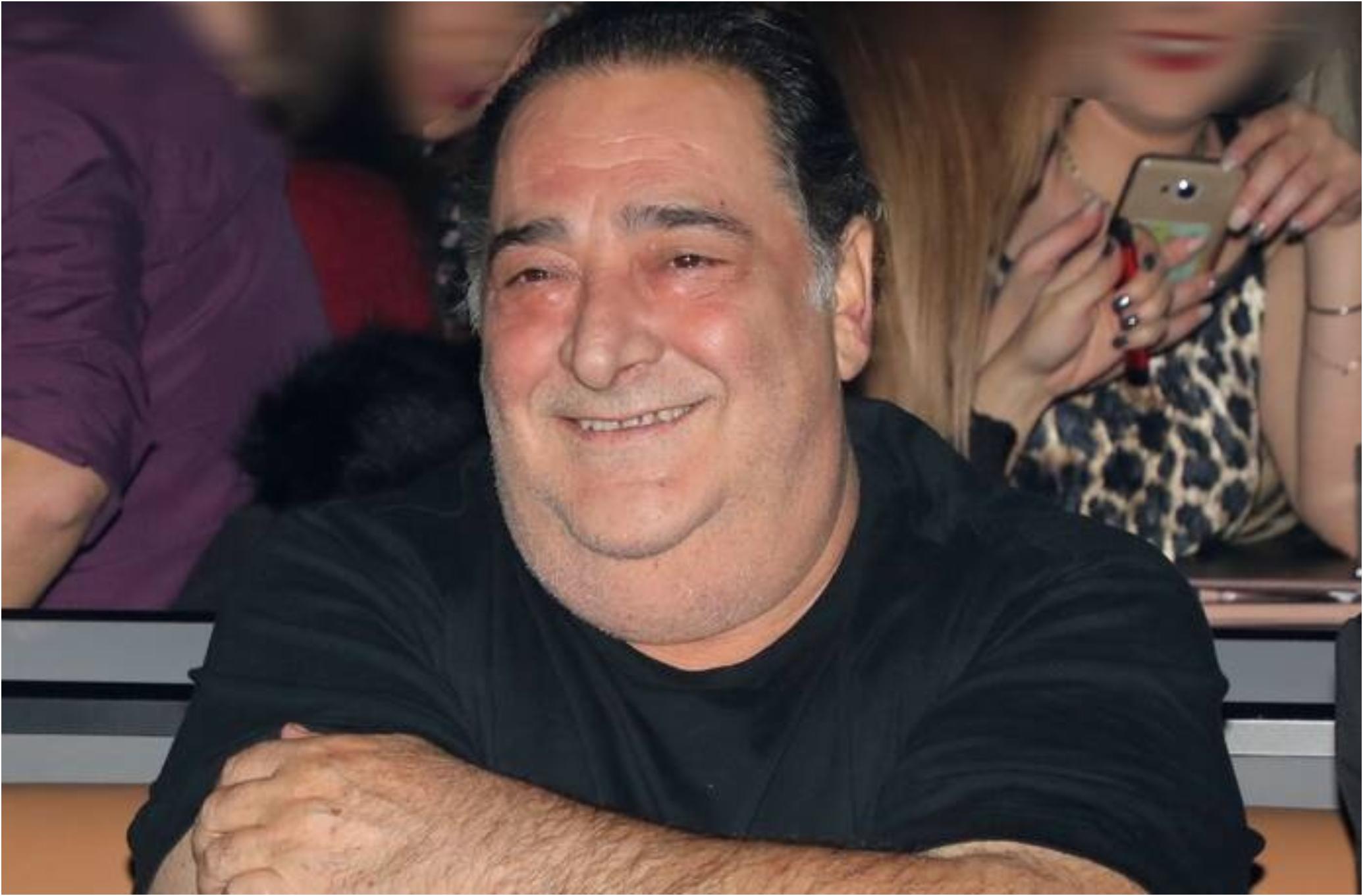 Βασίλης Καρράς: Δύσκολες ώρες για τον τραγουδιστή – Ξανά στο νοσοκομείο