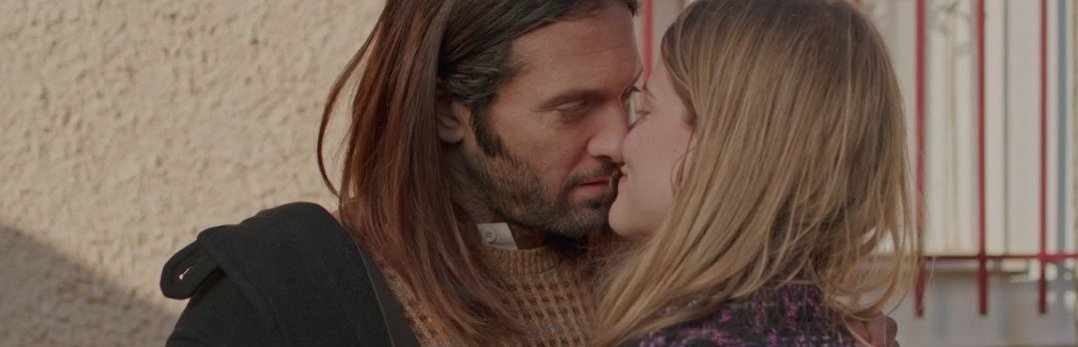 Η Παραλία: Ο Χάρι αρρωσταίνει