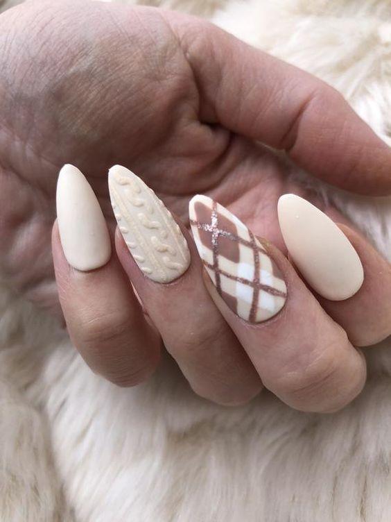 ιδέες-για-pre Christmas 2023-μανικιούρ- ιδέες-για-pre Christmas 2023-μανικιούρ-