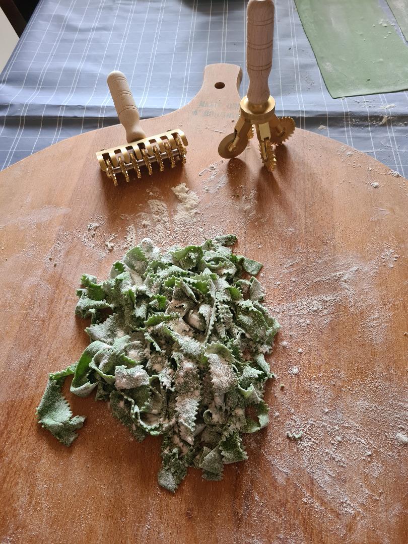 Pasta fresca verde-σπιτικά-ζυμαρικά-με-σπανάκι-συνταγή- Pasta fresca verde-σπιτικά-ζυμαρικά-με-σπανάκι-συνταγή-