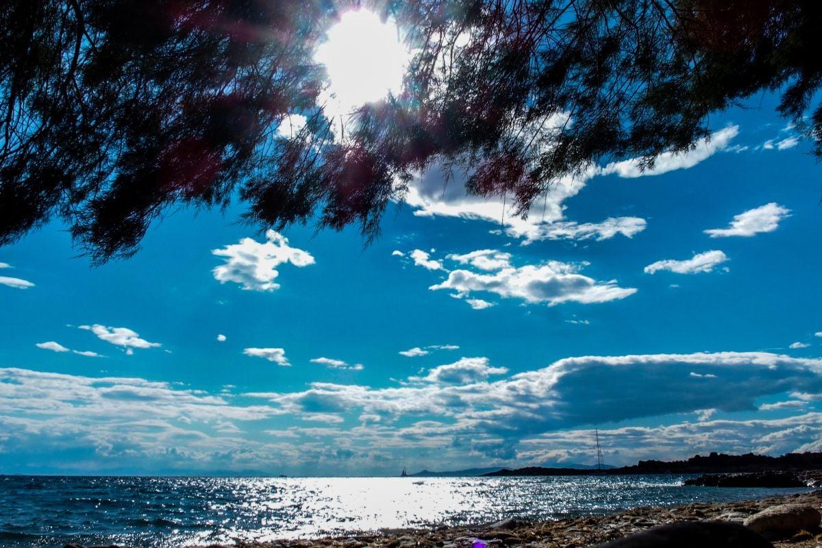 Καιρός : Αισθητή άνοδος της θερμοκρασίας – Αναλυτική πρόγνωση από το Meteo